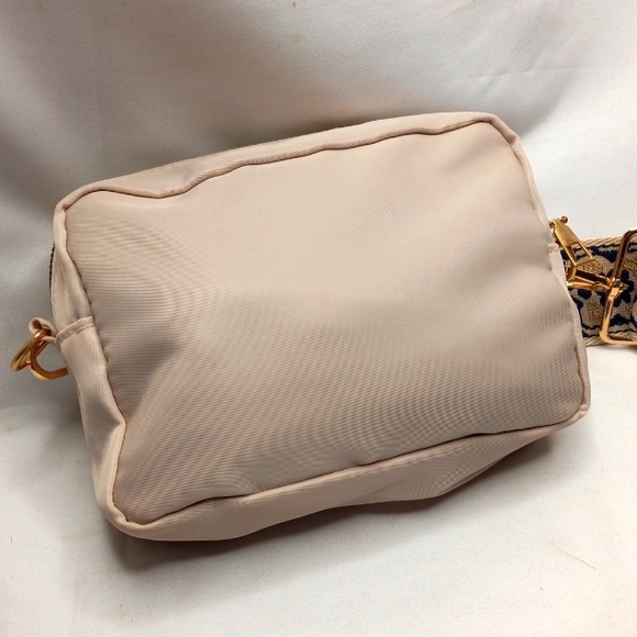 BOHO Nylon Chevron Quilted Crossbody - Picture 3 of 7